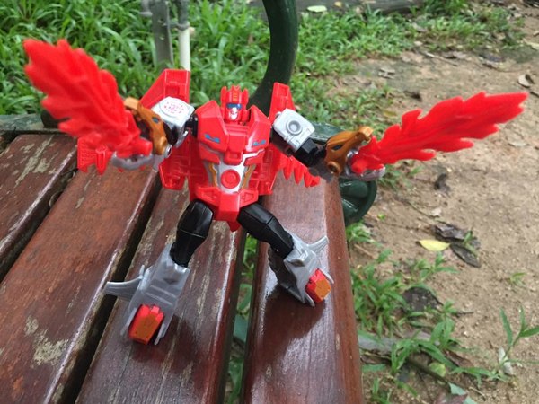 Thermidor   In Hand Photos Of Robots In Disguise Combiner Force Warrior Class Figure Plus More Twinferno  (4 of 23)